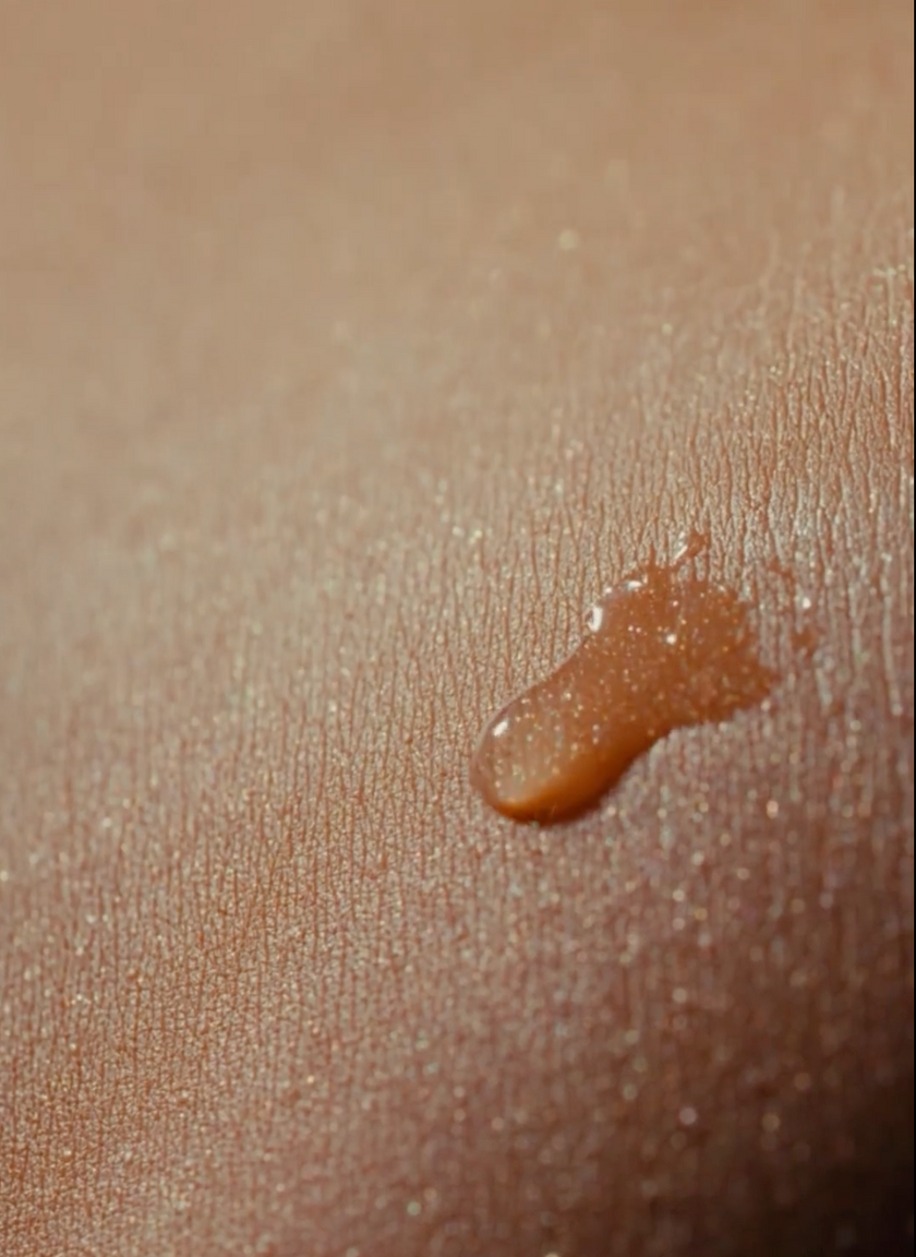 L’olio protegge. La crema nutre.