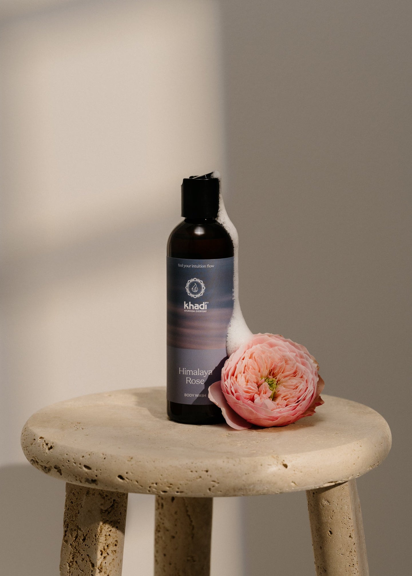 Immagine di Ayurvedaeveryday Khadistills Lowres Srgb 001